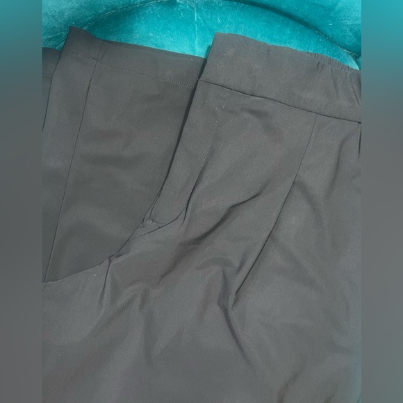 Athleta NWOT Pinnacle High Rise Trouser Size 14 Black - Picture 5 of 6